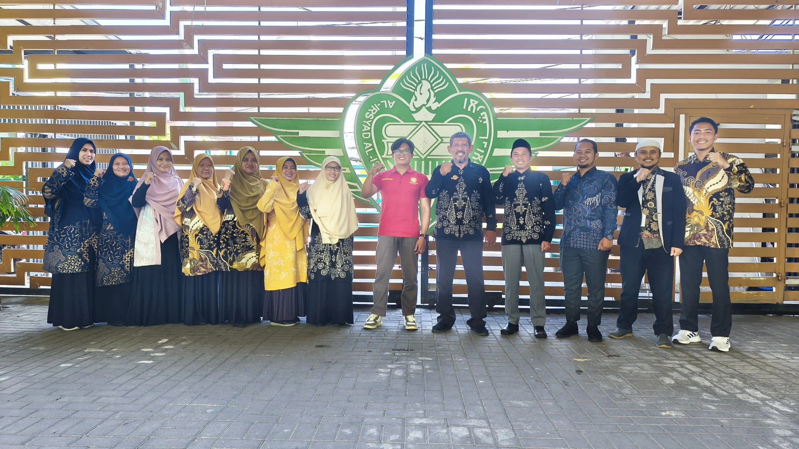 Siap Juara OSN, Al Irsyad Jalin MoU dengan OTC (OSN Training Center)