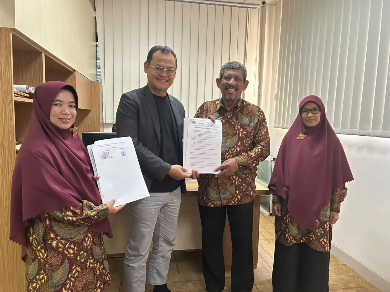 Al Irsyad Karawang Perkuat Program Pendidikan melalui MoU Bersama Konsultan Pendidikan
